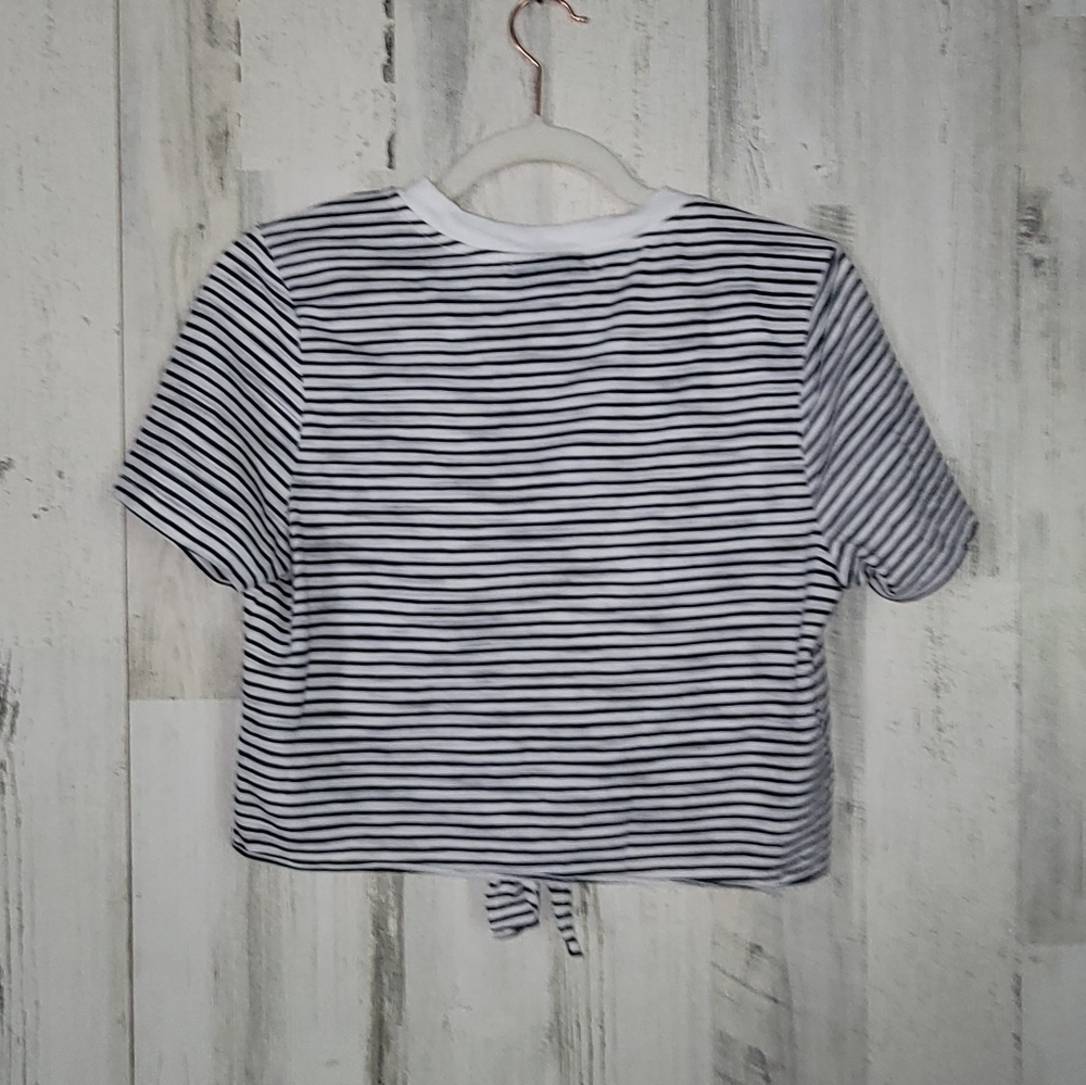 🧡TOPSHOP Striped Cropped Top